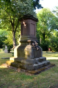 Offenbach, Alter Friedhof, Denkmal für die Gefallenen des Deutsch-Französischen Kriegs