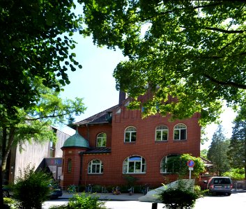 Offenbach, Dreieichring 24