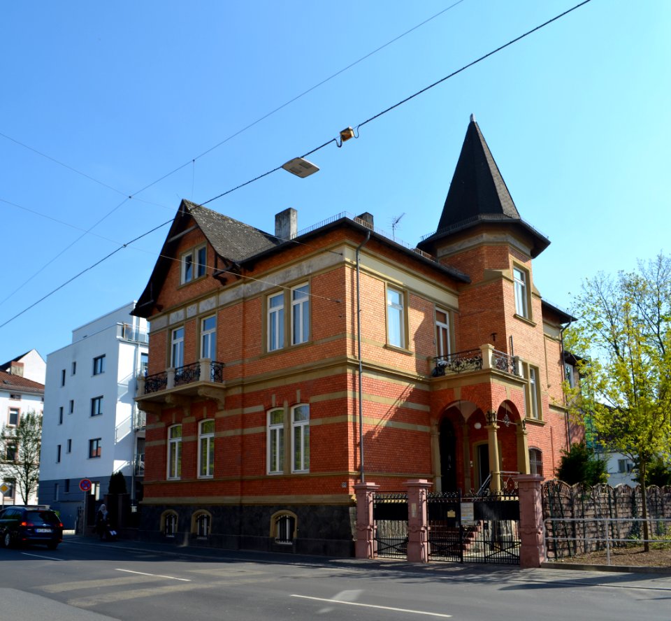 Offenbach, Bieberer Straße 99