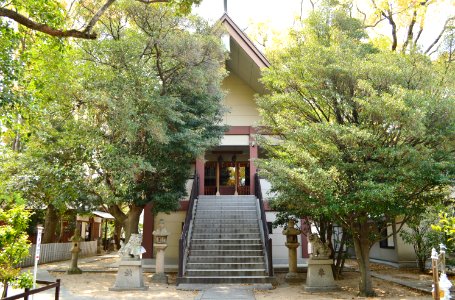 Okata-jinja, shaden