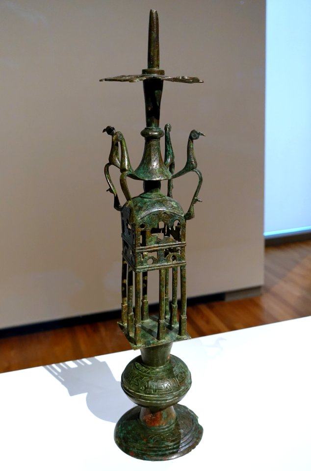 Oil lamp stand, Arab Spain, 9th to 10th century AD, bronze - Aga Khan Museum - Toronto, Canada - DSC06425