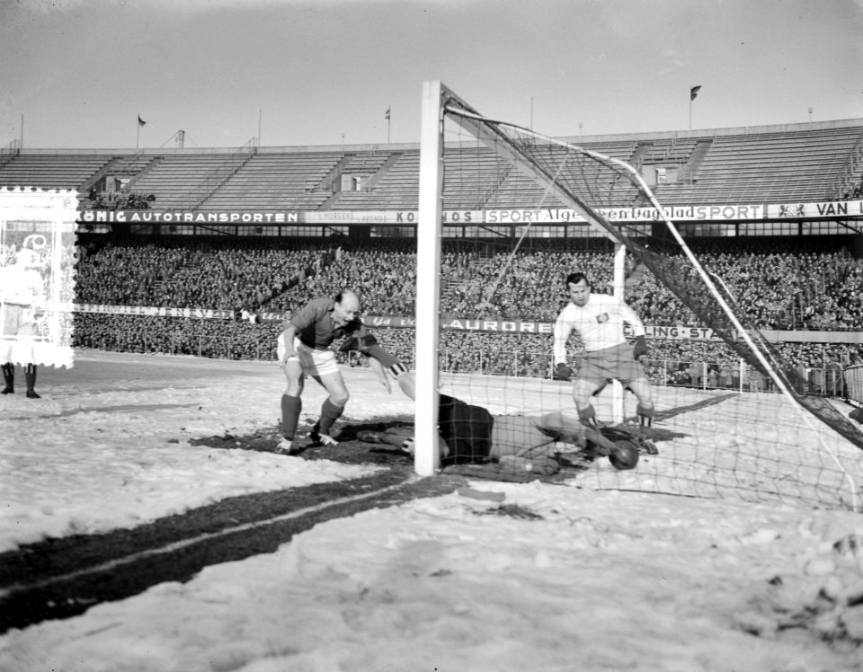 Oefenwedstrijd Nederland tegen Hamburg 5-2, De Harder doelpunt, Bestanddeelnr 906-9973