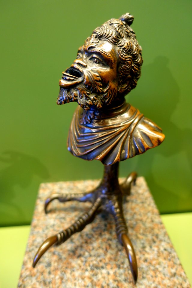 Oil lamp on an eagle's claw, Severo Calzetta (Severo da Ravenna), Ravenna, 1496-1538 AD, bronze - Bode-Museum - DSC02485