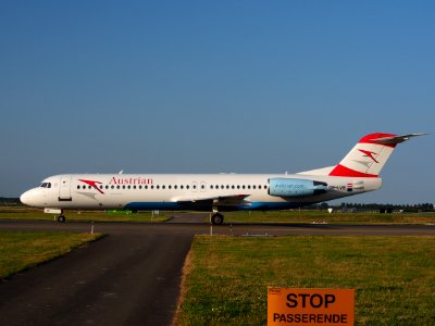 OE-LVE Austrian Airlines Fokker F100 - cn 11499 09jul2013 pic1