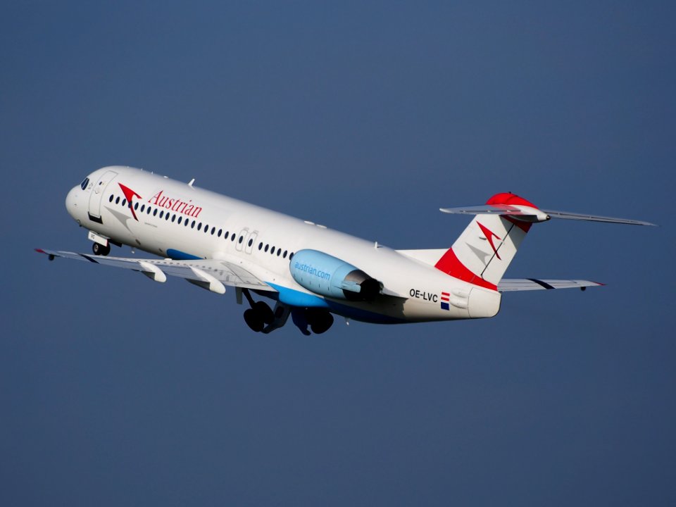 OE-LVC Austrian Airlines Fokker F100 - cn 11446, takeoff from Schiphol (AMS - EHAM), The Netherlands, 17may2014, pic-5