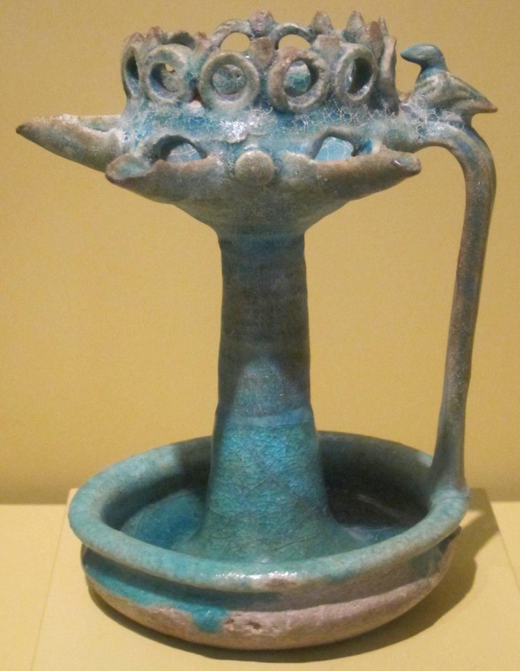 Oil lamp from Iran, 12th or 13th century, glazed stone-paste, HAA