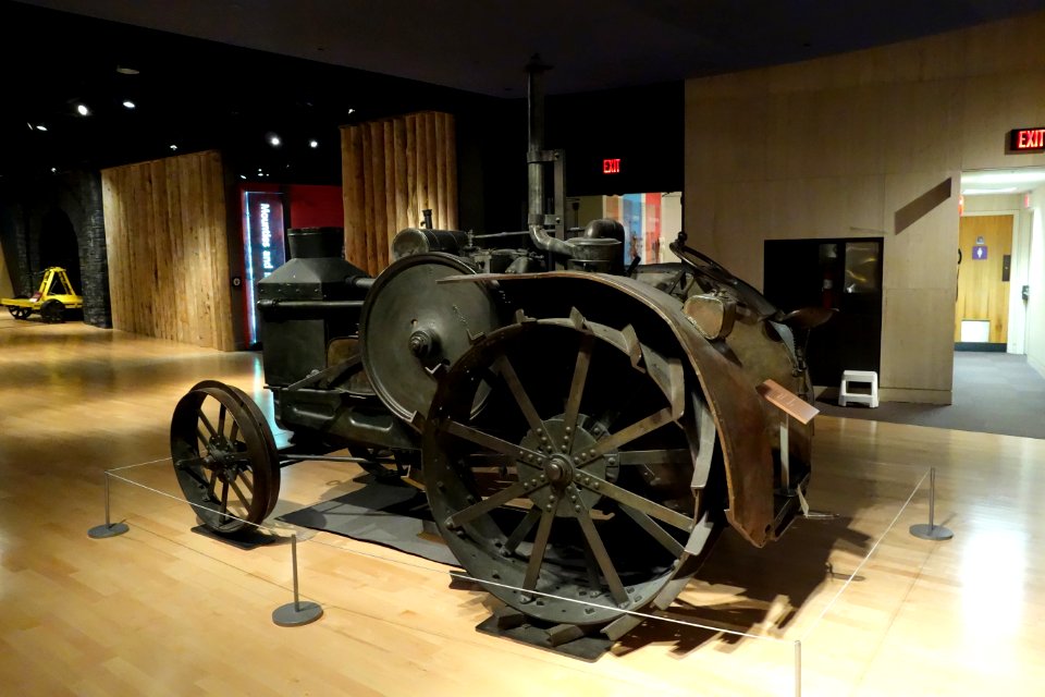 Oil Pull Tractor, c. 1920s - Glenbow Museum - DSC00843
