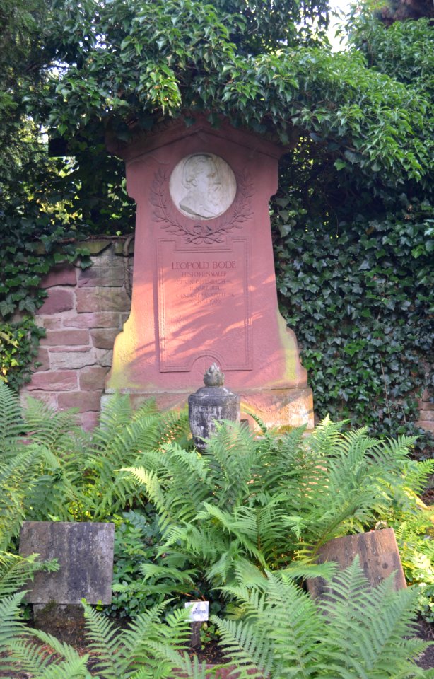 Offenbach, Alter Friedhof, Grab Leopold Bode