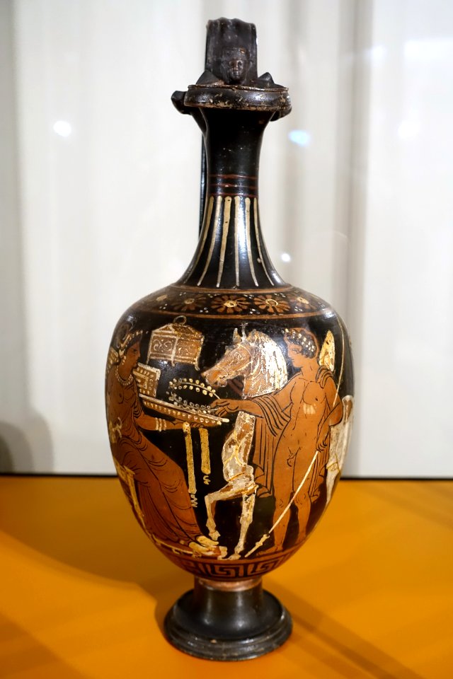 Oinochoe with warrior, horse, and woman, red figure, greater Greece, Apulia, c. 330-320 BC, ceramic - Hessisches Landesmuseum Darmstadt - Darmstadt, Germany - DSC01131