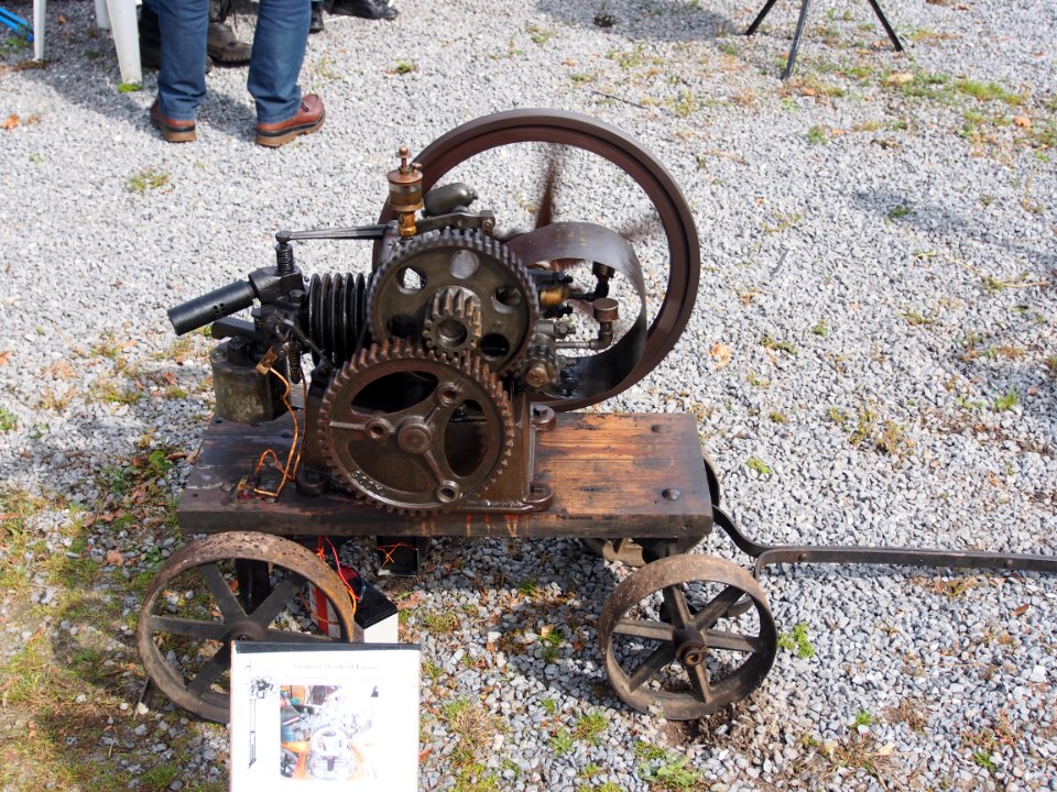 Oisterwijkste Stoomdagen 2015, Aermotor Windmill engine foto 1