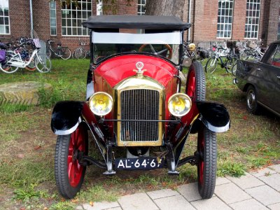 Oisterwijkste Stoomdagen 2015,1922 Peugeot 163B foto 1