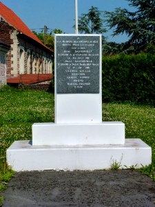 Oisy (Nord, Fr) monument de guerre