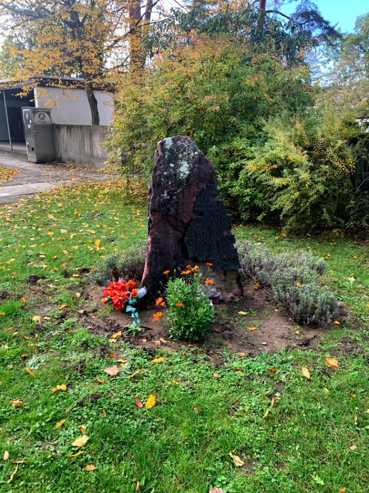Offenbach am Main, Neuer Friedhof, Zwangsarbeiterdenkmal