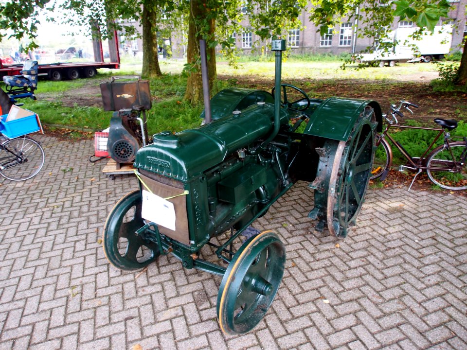 Oisterwijkste Stoomdagen 2015, 1943 Fordson N, pic1