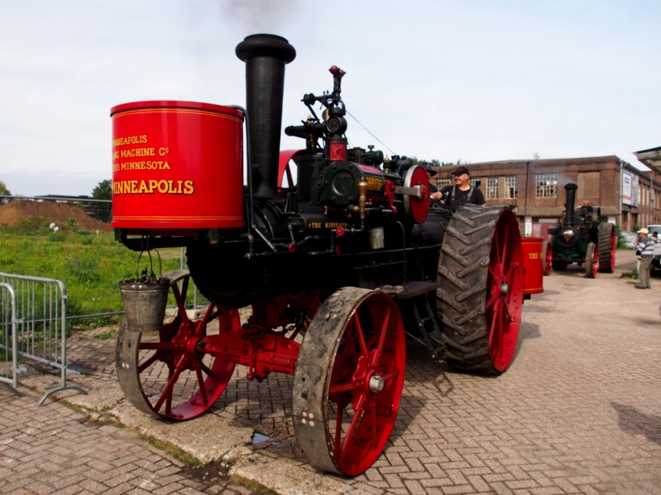 Oisterwijkste Stoomdagen 2015, The Minneapolis, Minneapolis Threshing Machine Co foto 4