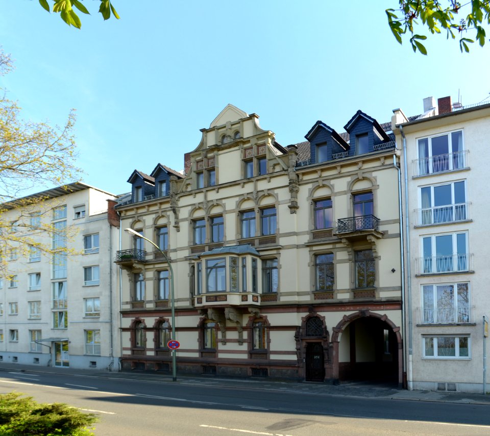 Offenbach, Mainstraße 137 (1)