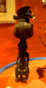 Oil container with lid, Senufo - Glenbow Museum - DSC00200