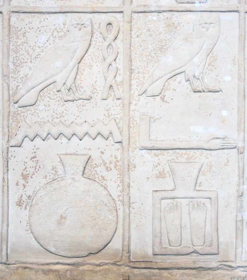 Offering list of Rahotep - detail