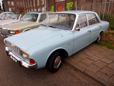 Oisterwijkste Stoomdagen 2015, 1965 FORD TAUNUS 17M foto 5