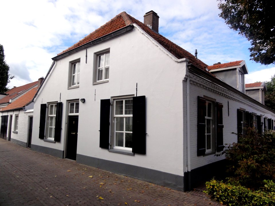 Oirschot Rijksmonument 31258 Dekanijstraat 20