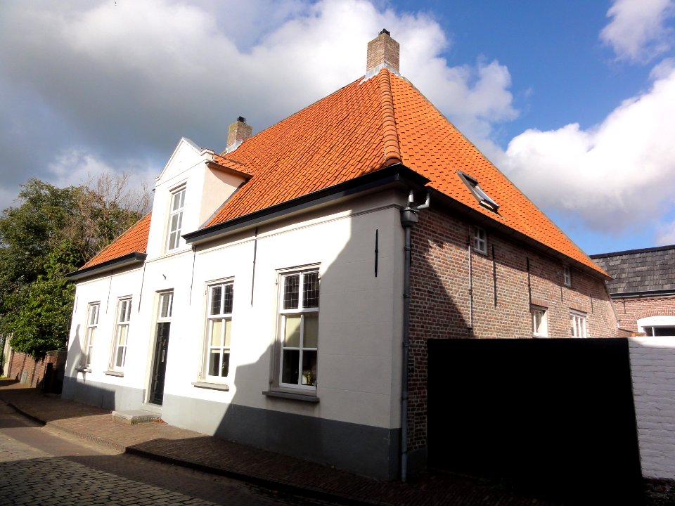 Oirschot Rijksmonument 519188 Nieuwswtraat 3,5