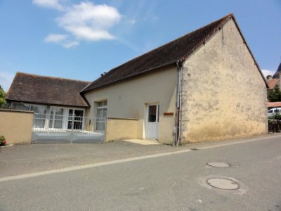 Oisseau-le-Petit (Sarthe) salle polyvalente