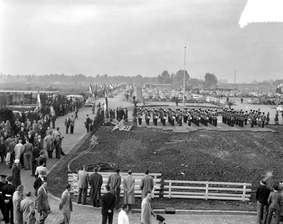 Officiele ingebruikneming Rotterdams vliegveld Zestienhoven, Bestanddeelnr 908-0377