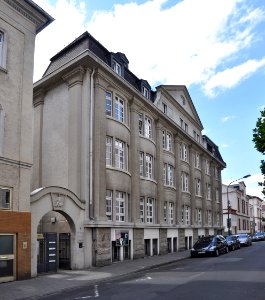 Offenbach, Taunusstraße 4