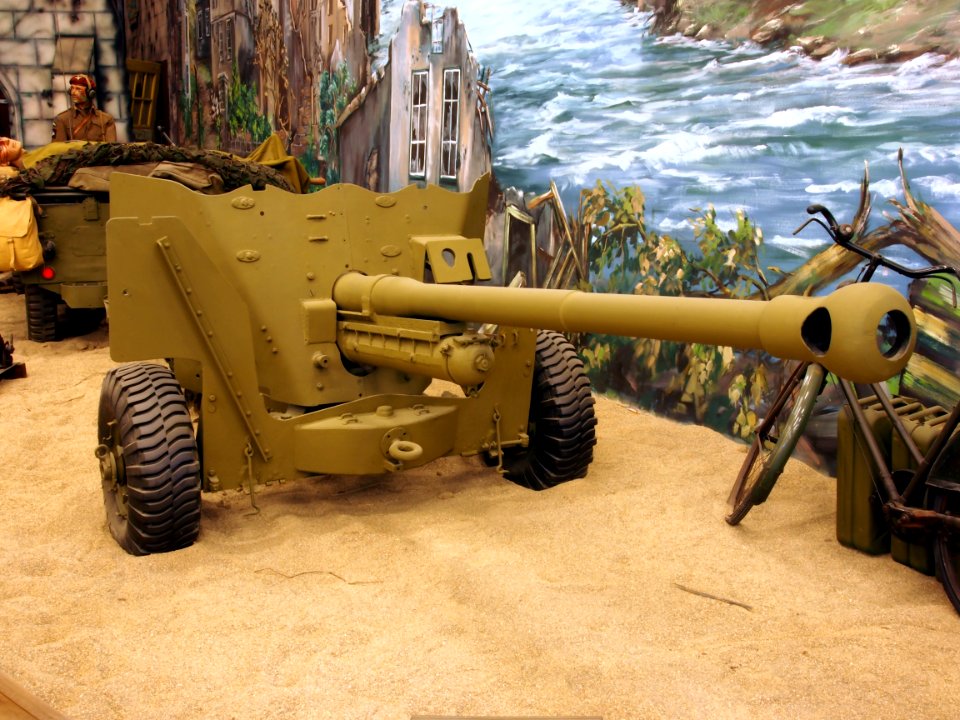 Ordnance QF 6 pounder