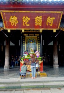 Offerings - Wenshu Monastery - Chengdu, China - DSC05220