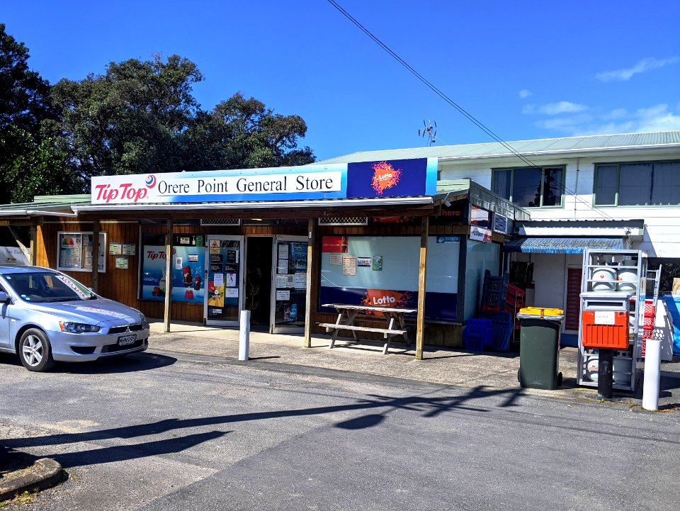 Orere Point General Store2