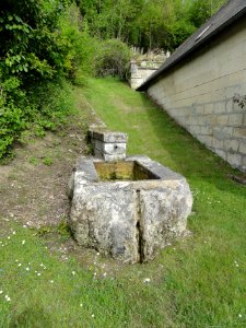 Orgeval (Aisne) petit lavoir B