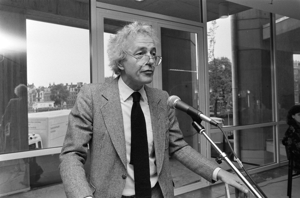 Officiële overdracht van het Muziektheater door burgemeester van Thijn van Amste, Bestanddeelnr 933-7668