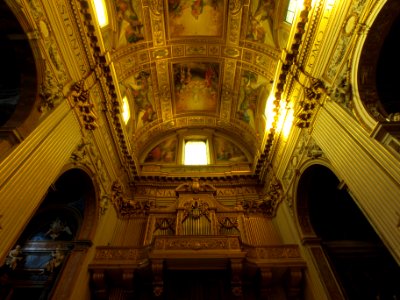 Organ of the Basilica Di Sant'Andrea della Valle