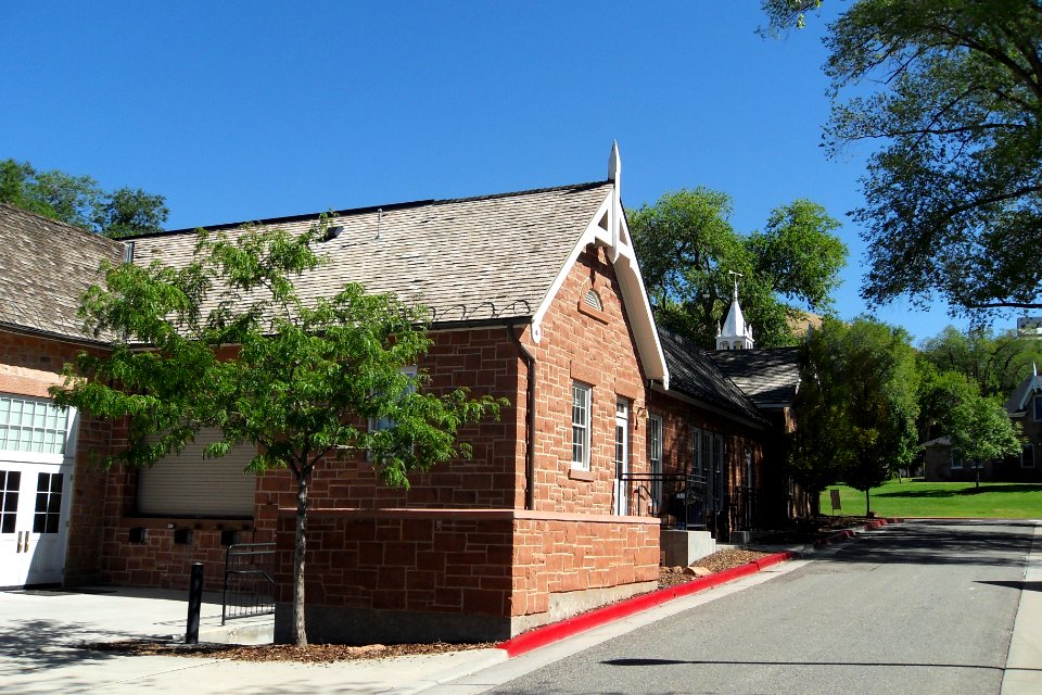 Officer's Club at Fort Douglas, Utah - south side - 3 September 2012
