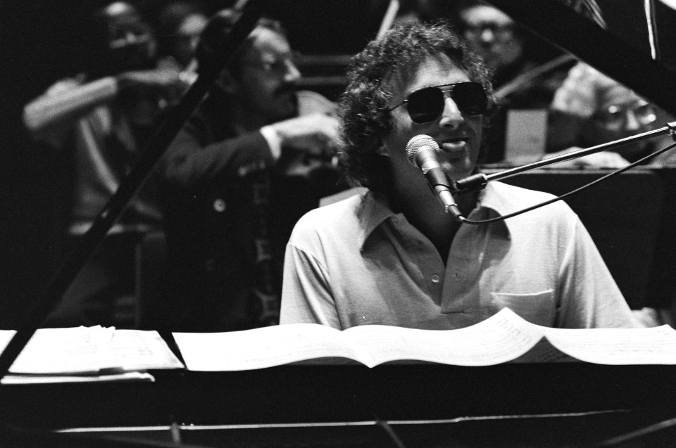 Orkesten, muziek, muzikanten, artiesten, zangers, portretten, Randy Newman, Bestanddeelnr 930-4088