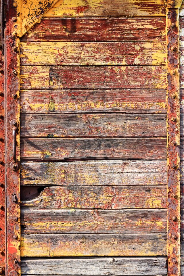 Wood iron oxidation