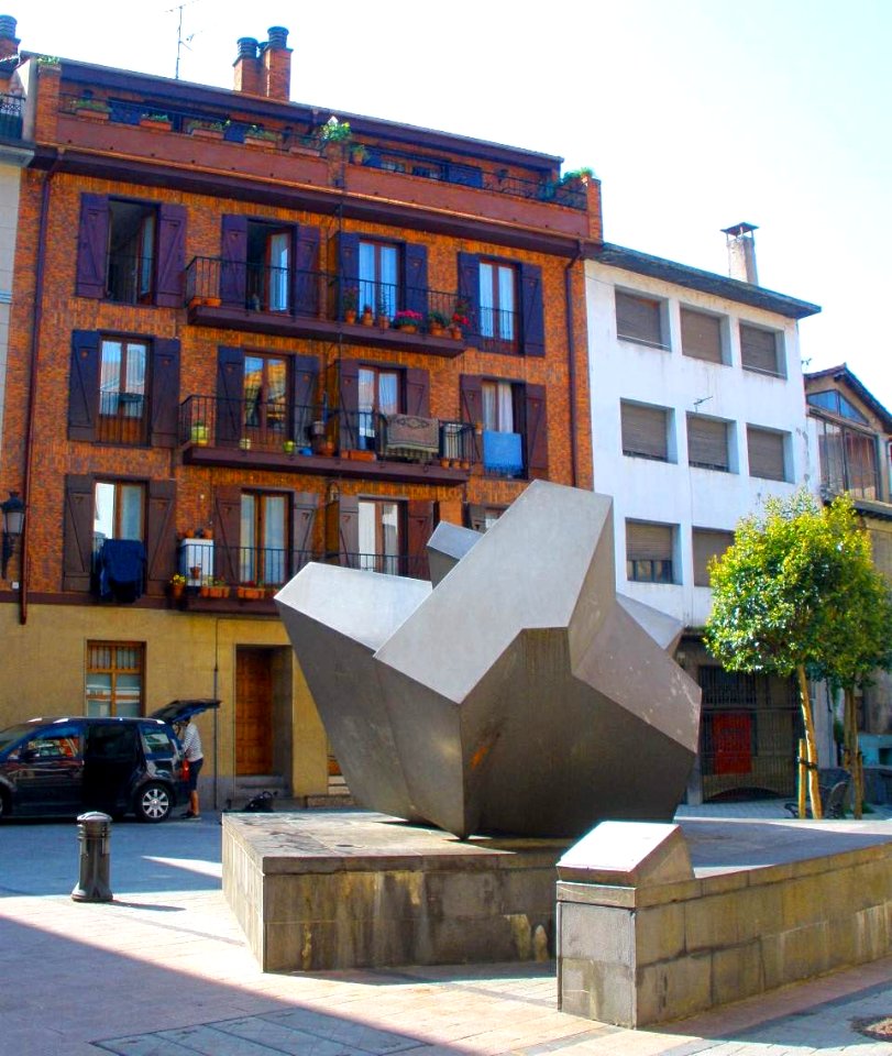 Ordizia - Escultura de Jorge Oteiza
