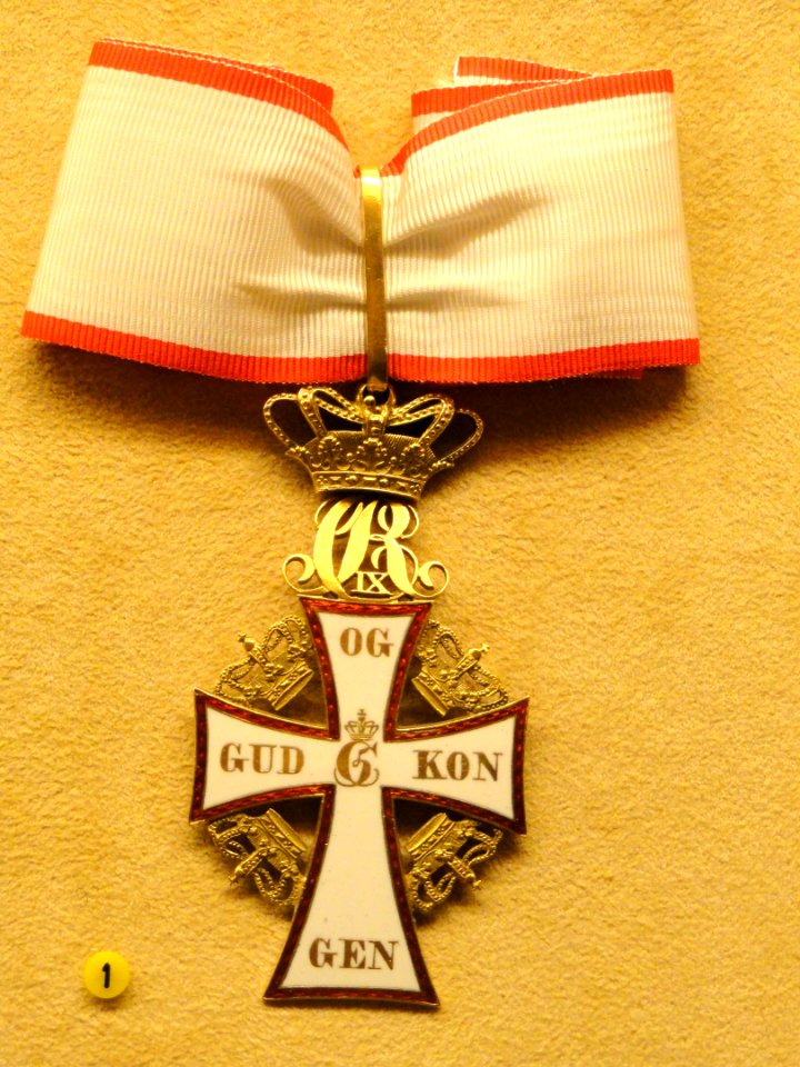 Order of the Dannebrog, 1876, General Georg Edvard Ramsay - National Museum of Finland - DSC04020