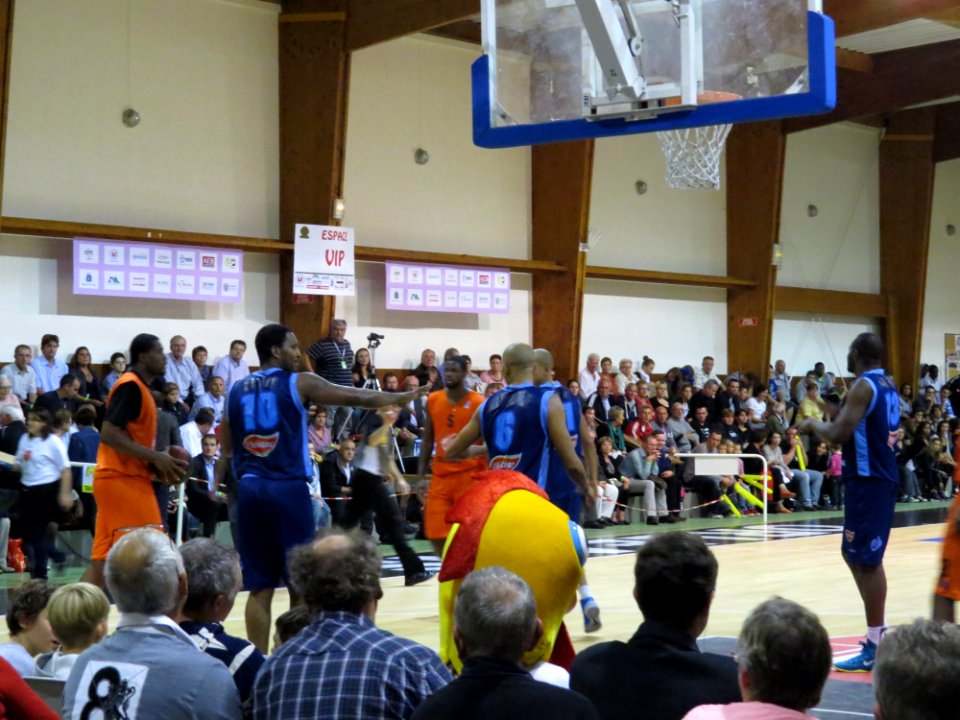 Orléans Loiret Basket - Chorale de Roanne, 13 Septembre 2013 - 13