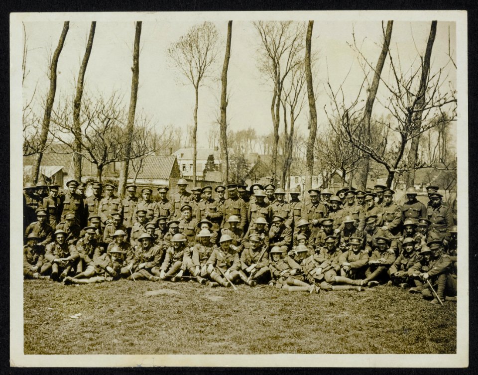 Officers and men New Foundland Regiment now serving in France and who served wit, Bestanddeelnr 158-1069