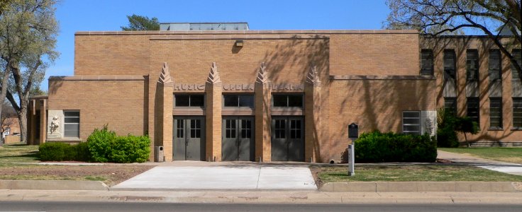 Ordway Hall, Amarillo College, W entrance 1