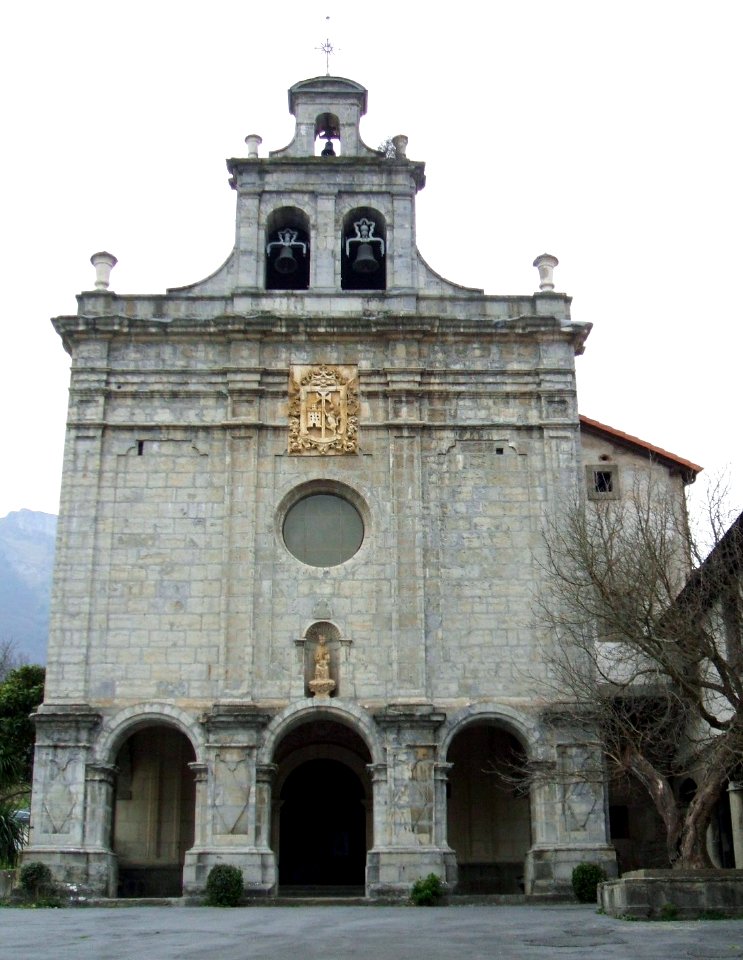 Orduña - Santuario de Nuestra Señora la Antigua 02