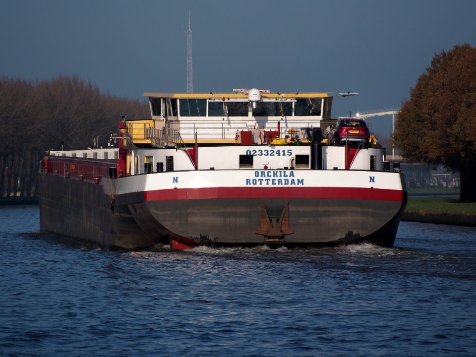 Orchila, ENI 02332415 op het Amsterdam-Rijn kanaal, foto 4