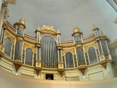 Organ - Interior of Helsinki Lutheran Cathedral - DSC05384