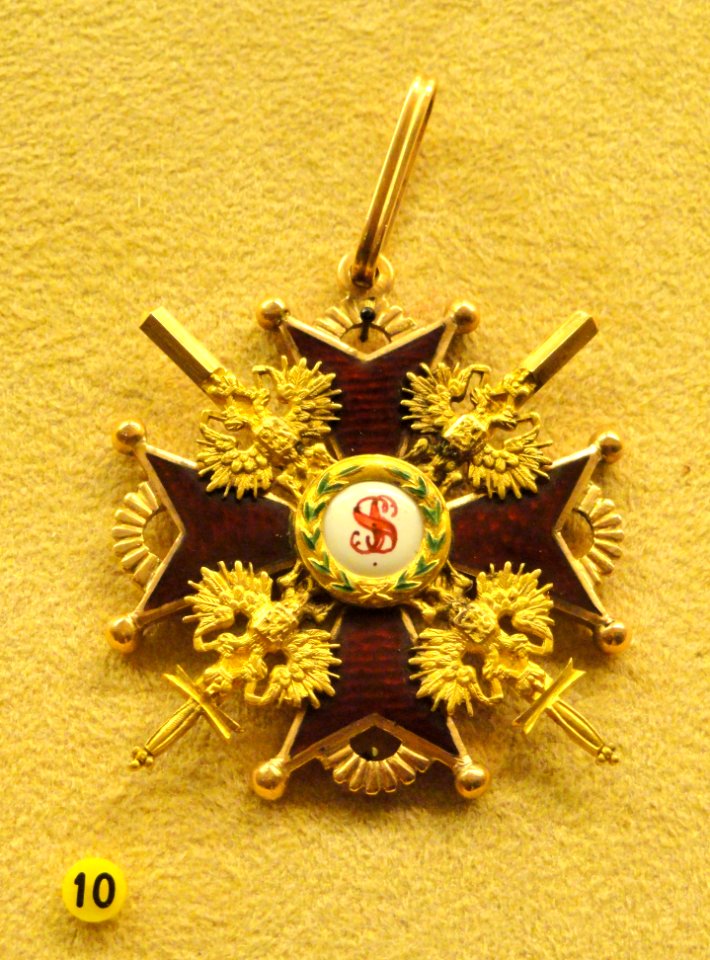 Order of Saint Stanislaus, 2nd class with swords, 1879, Senator Hjalmar Palin - National Museum of Finland - DSC04032