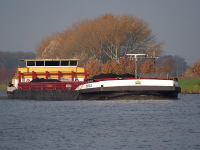 Orchila, ENI 02332415 op het Amsterdam-Rijn kanaal, foto 5 photo