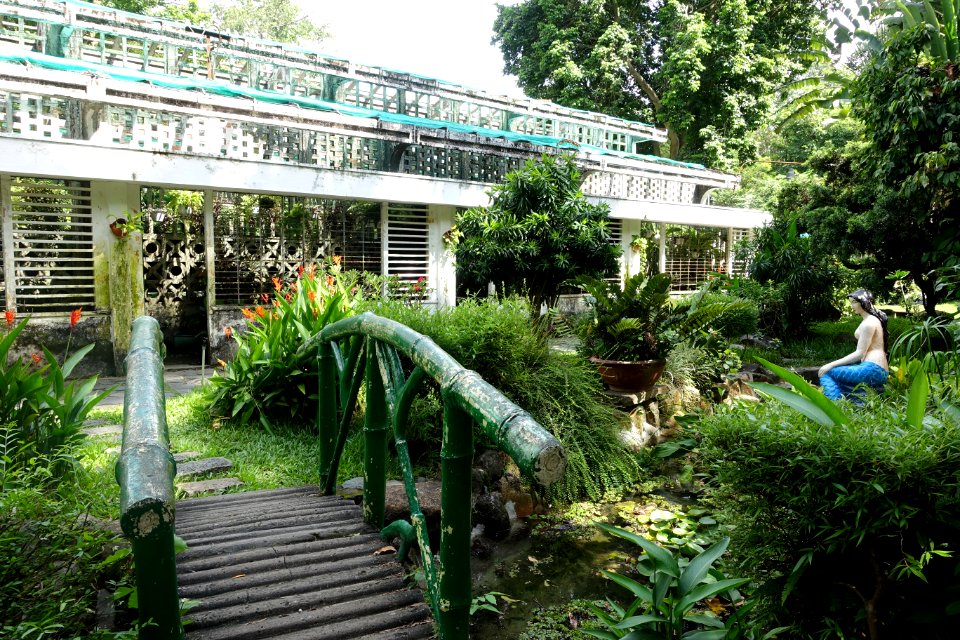 Orchid House - Saigon Zoo and Botanical Gardens - Ho Chi Minh City, Vietnam - DSC01309