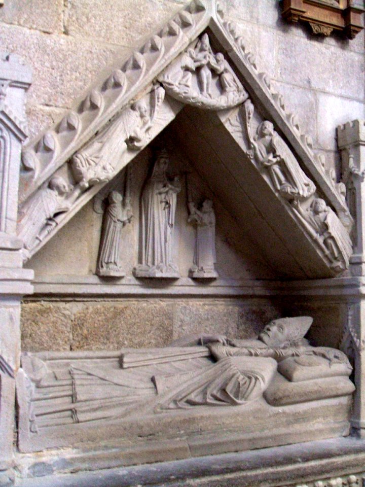 Orense - Catedral, sepulcro del Obispo D. Vasco Pérez Mariño