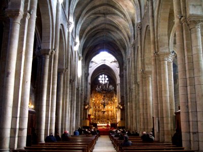 Orense - Catedral, nave principal 1